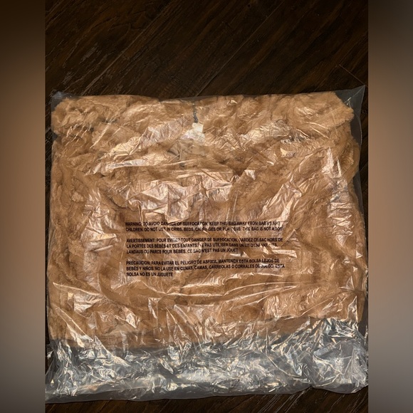 🤎 NWT! Band of the Free Faux Fur Hooded Jacket - Picture 8 of 8